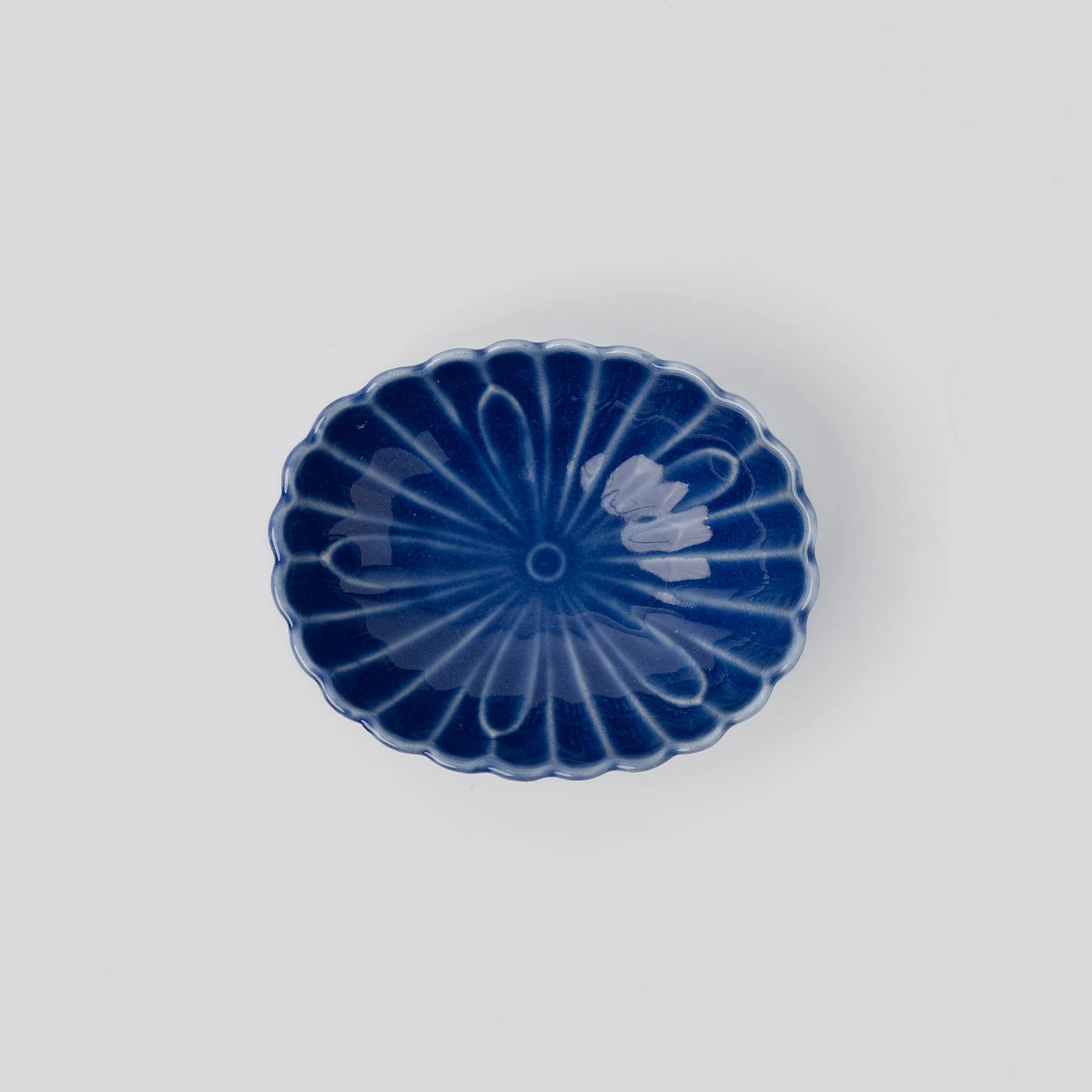 Naibu - Blue Chrysanthemum Sauce Dish