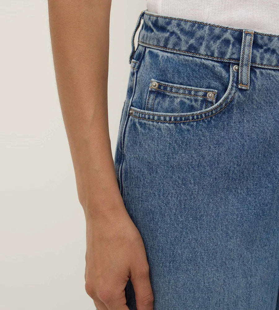 Assembly Label - High Rise Barrel Jean - Classic Blue