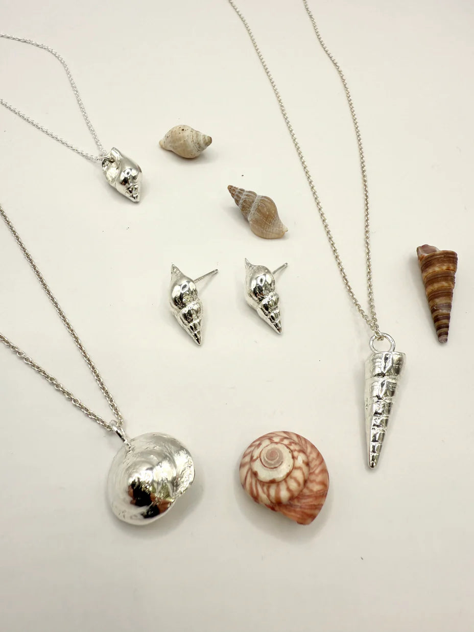 Rachel Stichbury - Mini Shell Earrings