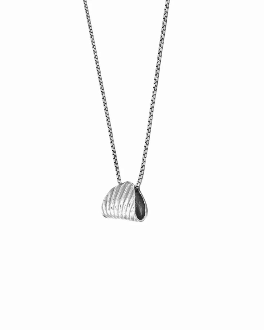 Rachel Stichbury - Shell Wrap Necklace - 60 cm Chain