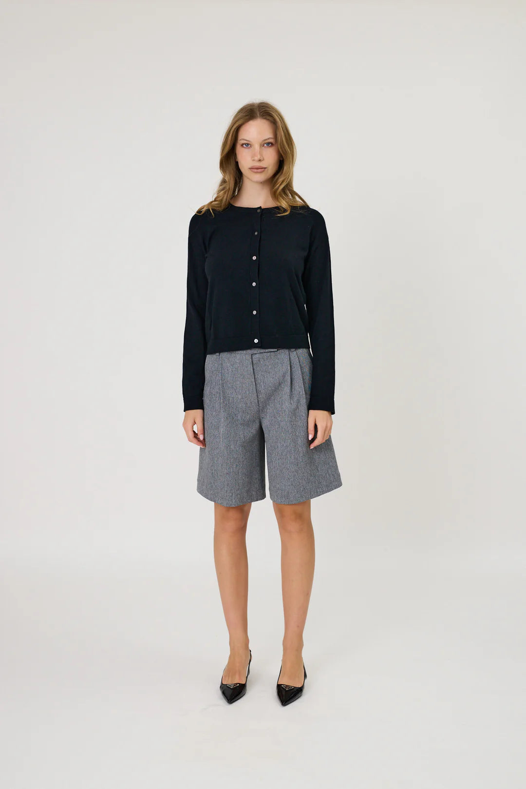 Remain - Kara Cardi - Black