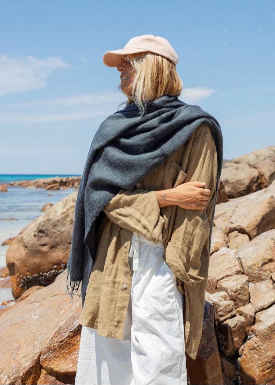 Hobo & Hatch - Shawl/Wrap/Scarf