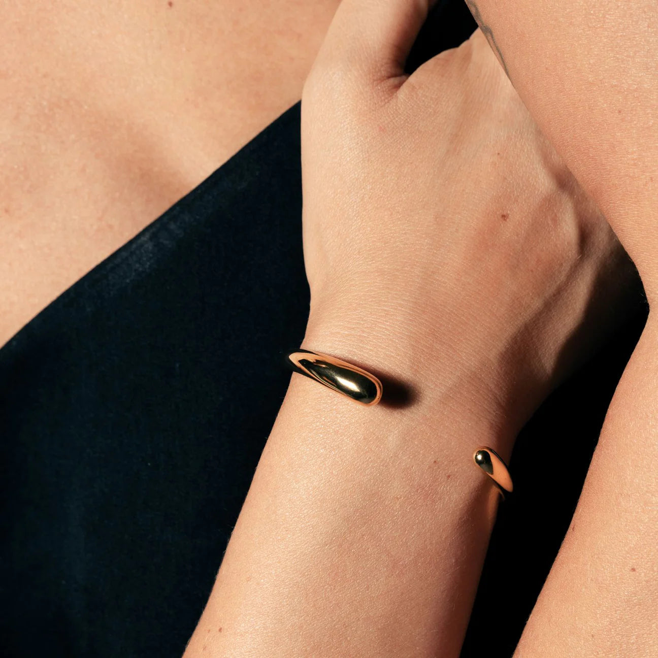 Silk & Steel - Aura Cuff - Gold/Silver