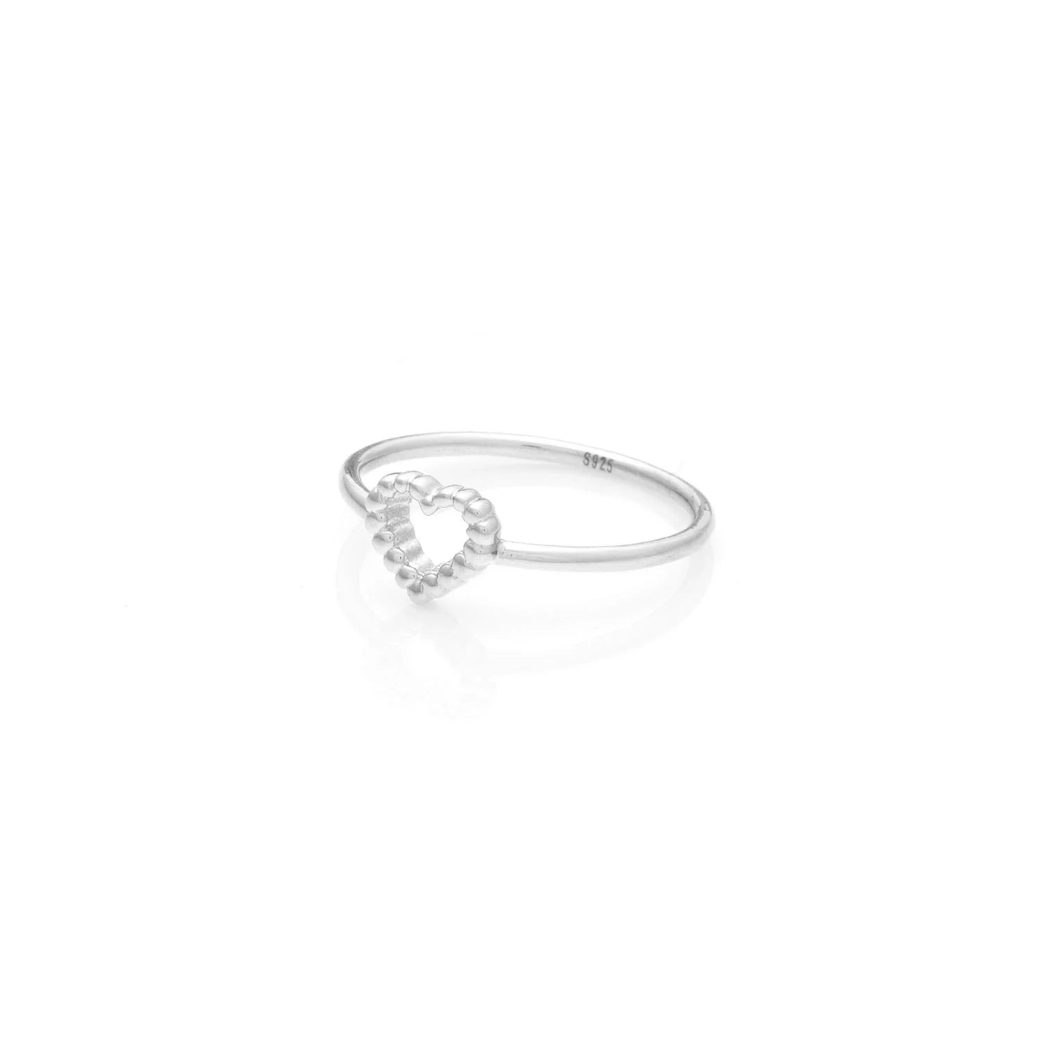 Silk & Steel - Superfine Cutout Heart Ring