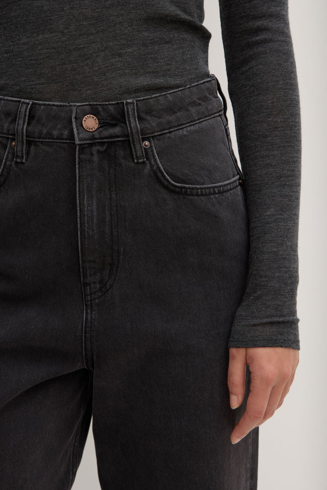 Assembly Label - Vintage Straight Jean - Vintage Black