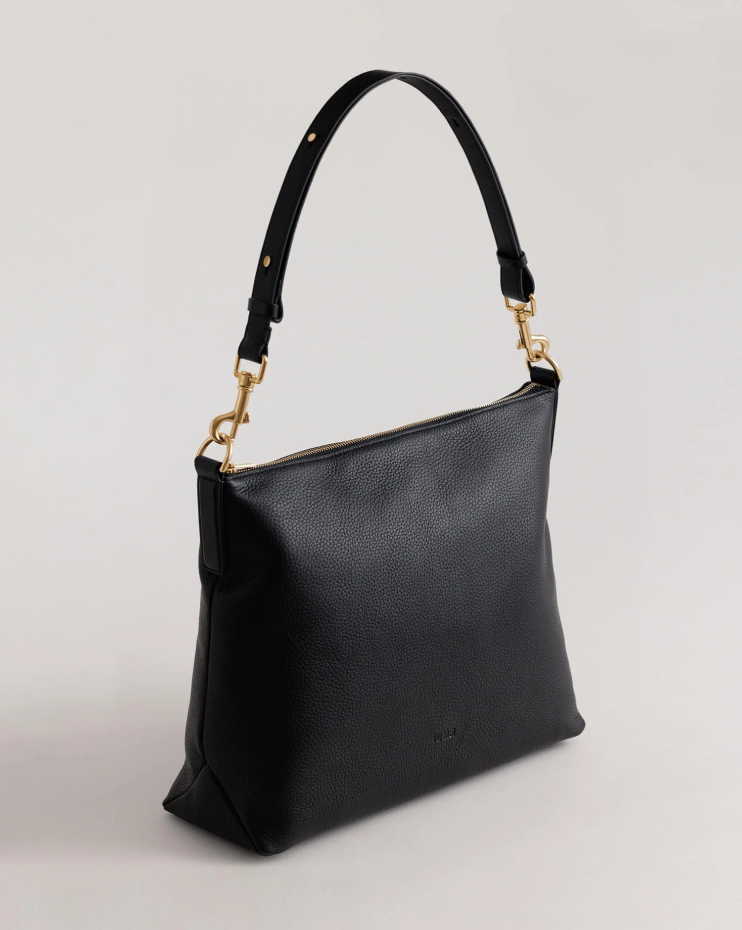 Yu Mei - Braidy Bag - Black Deer Nappa