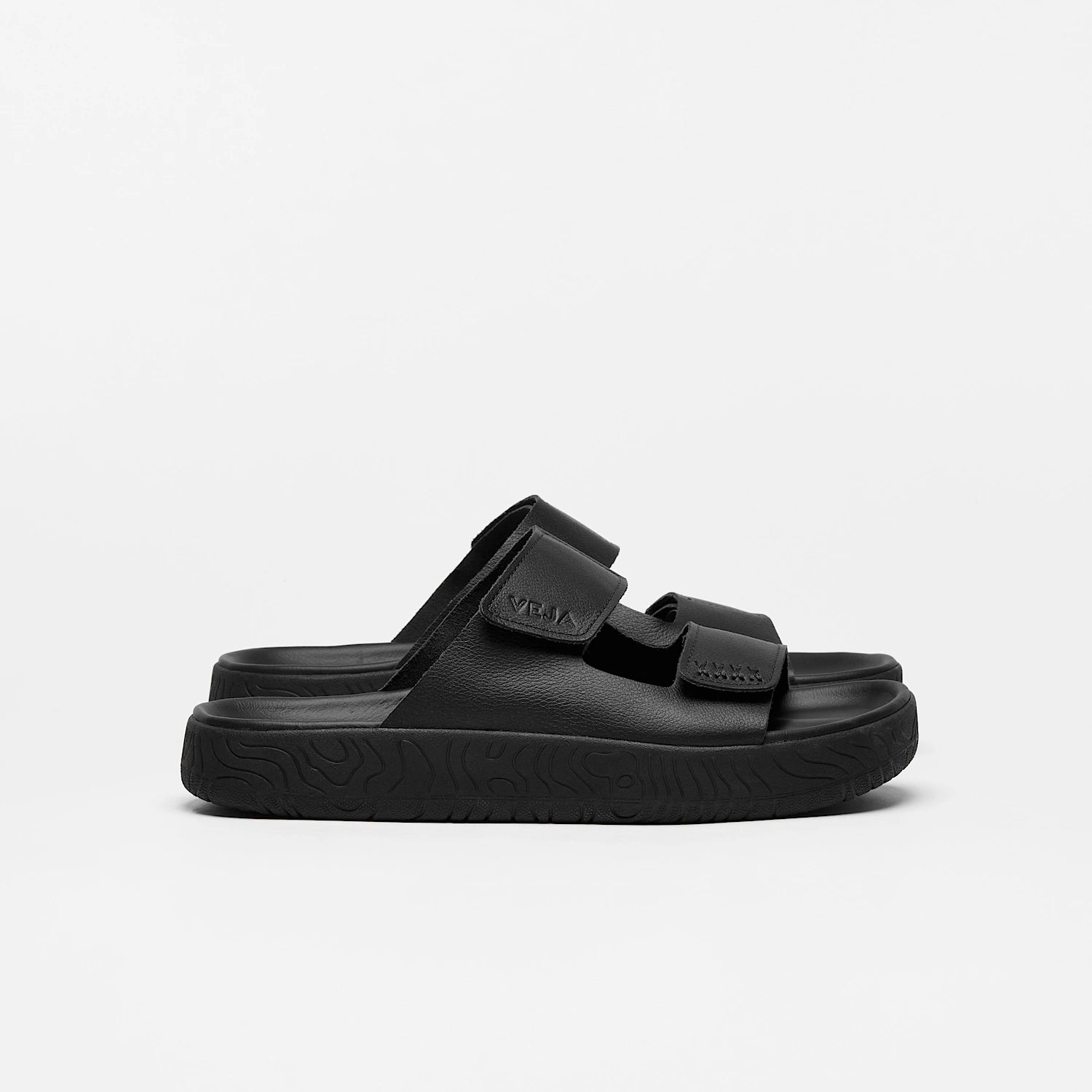 Veja - Enta Leather - Full Black