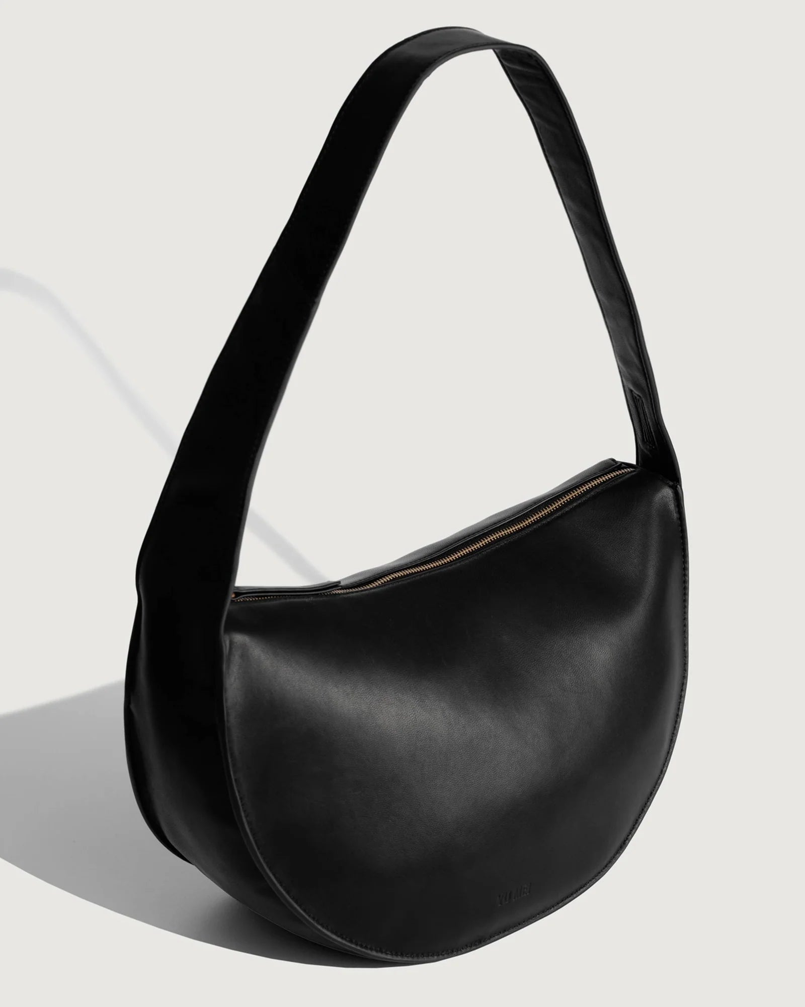 Yu Mei - Antonia Bag - Black Lamb