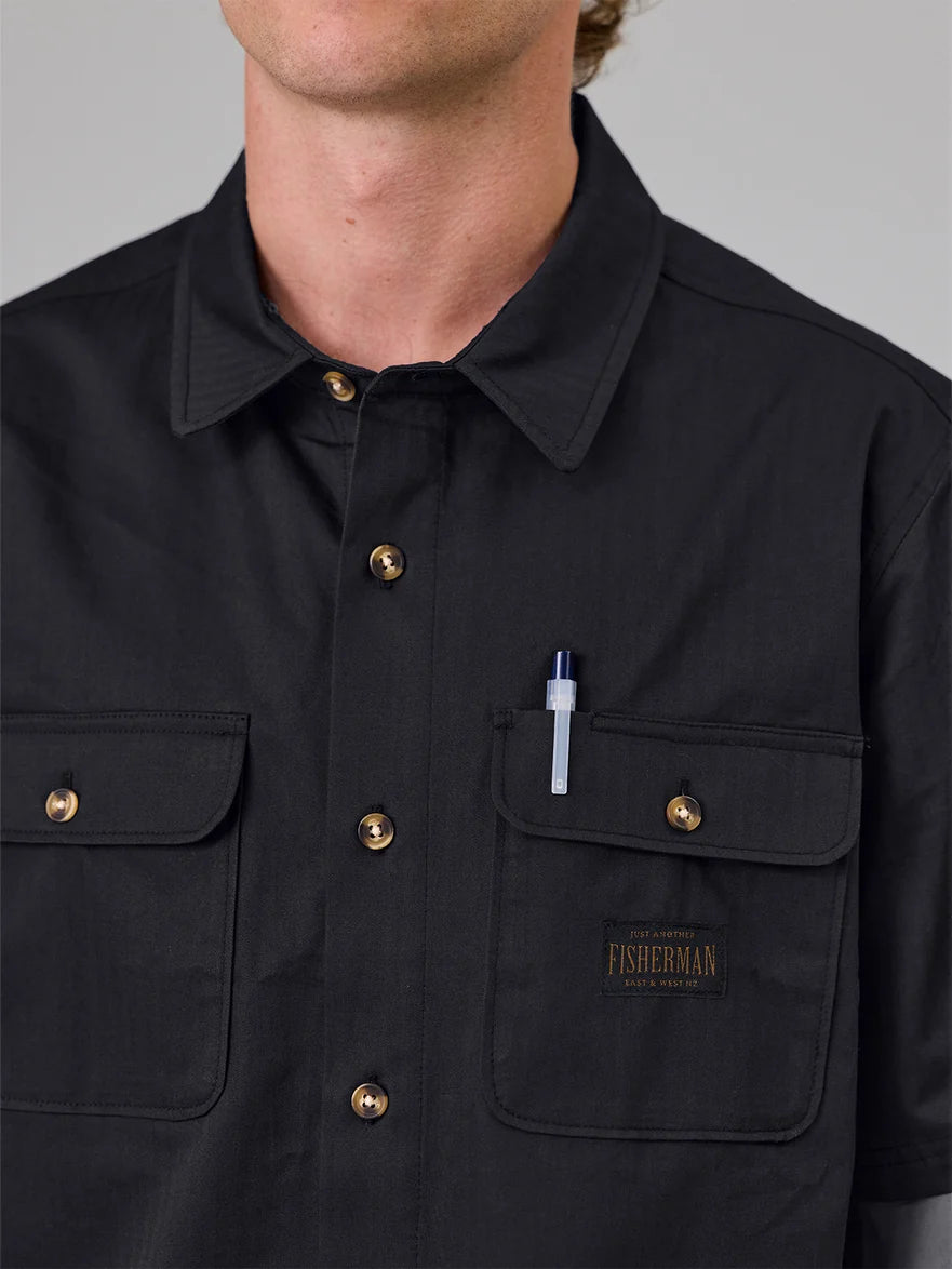 JUST ANOTHER FISHERMAN - LOYALTY SHORT SLEEVE SHIRT - BLACK