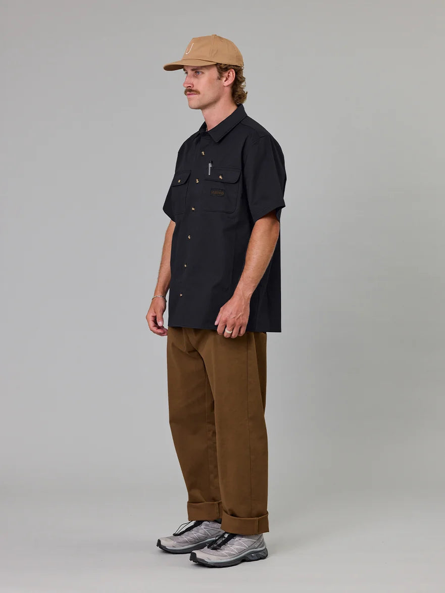 JUST ANOTHER FISHERMAN - LOYALTY SHORT SLEEVE SHIRT - BLACK