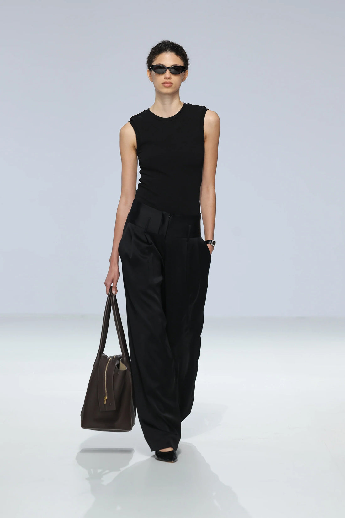 Yu Mei - Claudia Tote - Molasses Deer Nappa