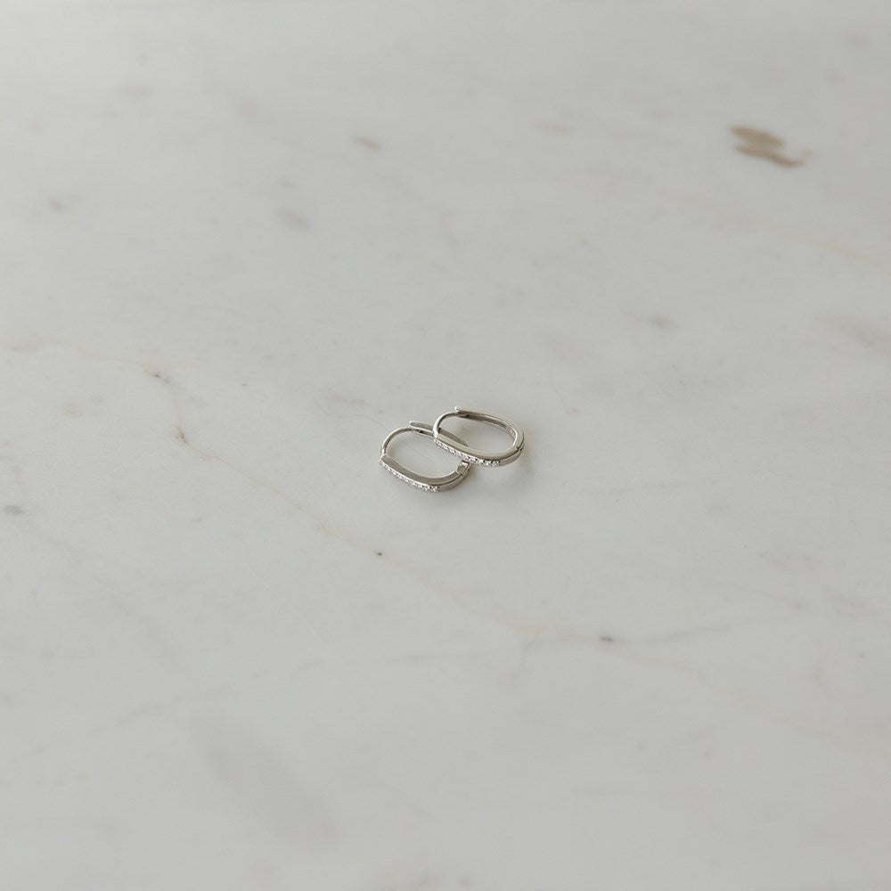 Sophie - So Sleek Rock Huggies - SILVER
