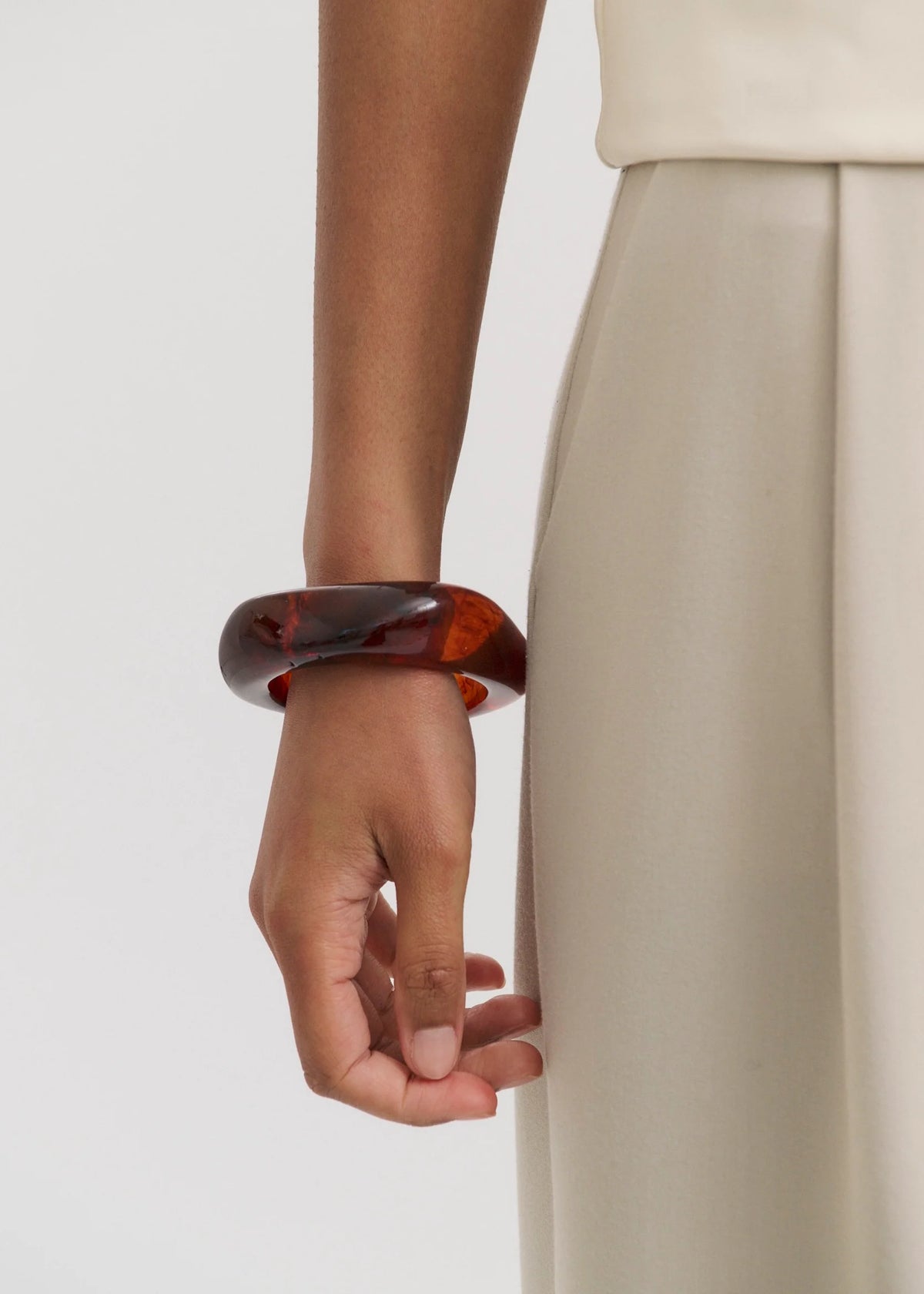 ANNA ROSSI - NEED IT NOW BANGLE - RUM
