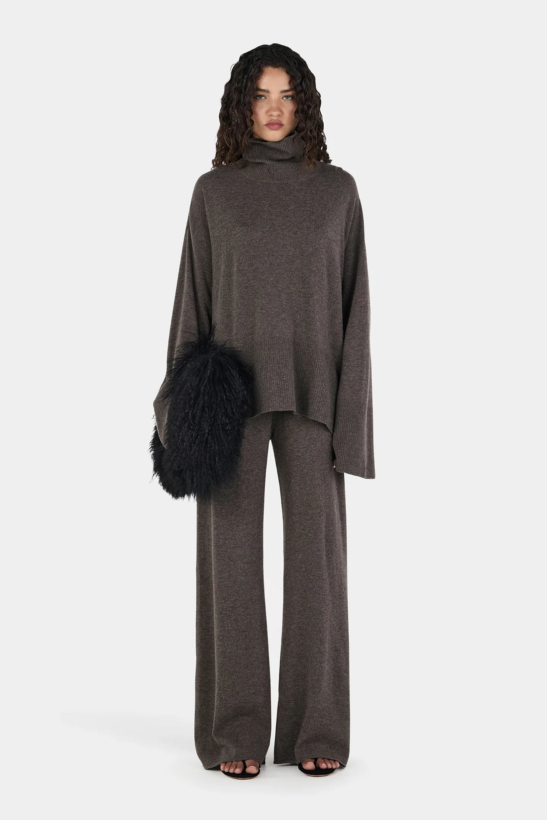 Hansen &amp; Gretel - Bay Cashmere Jumper - Charcoal