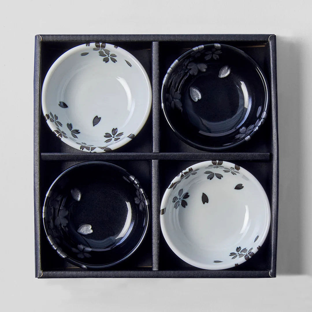 Naibu - Black &amp; White Sakura Sauce Dish Set