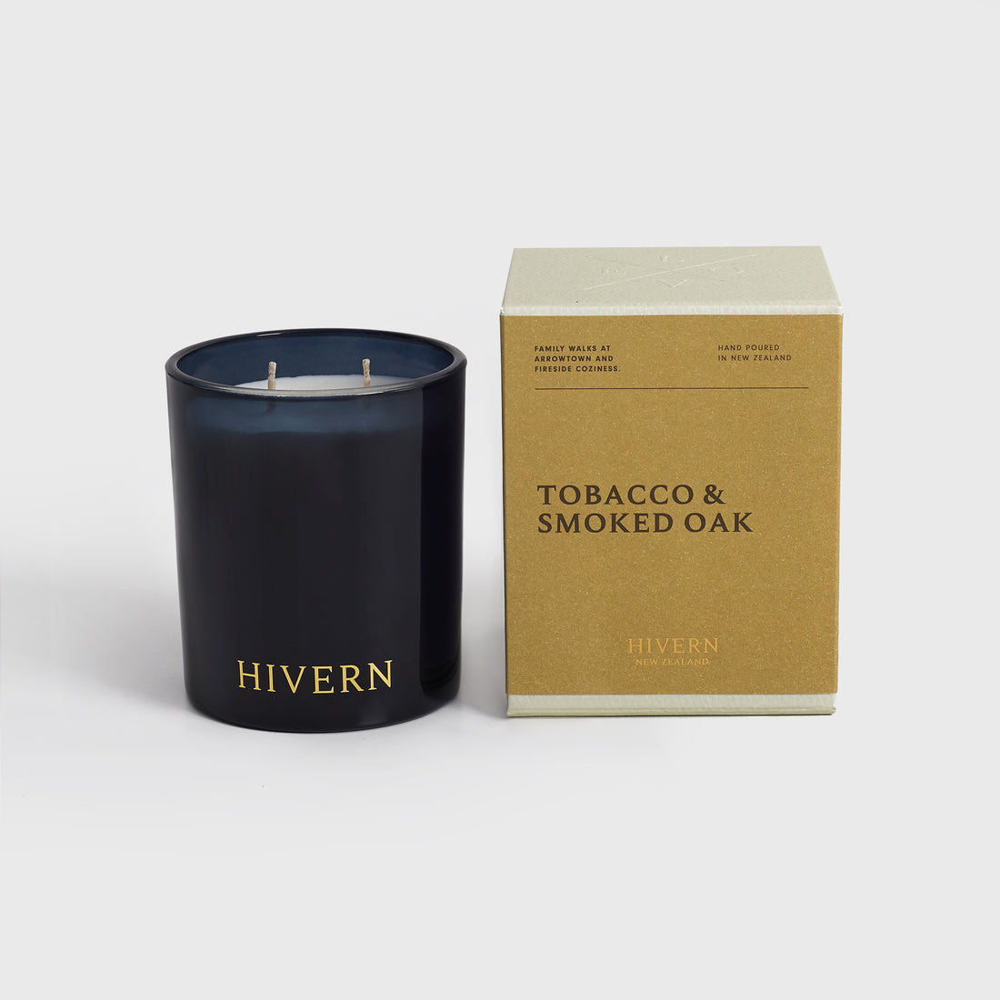 Hivern - Tobacco &amp; Smoked Oak Candle