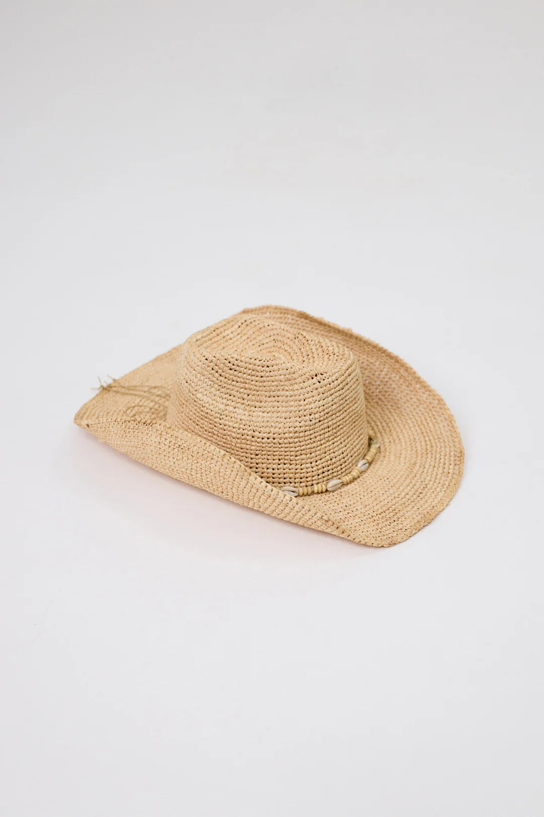 Remain - Sara Hat - Natural With Shell