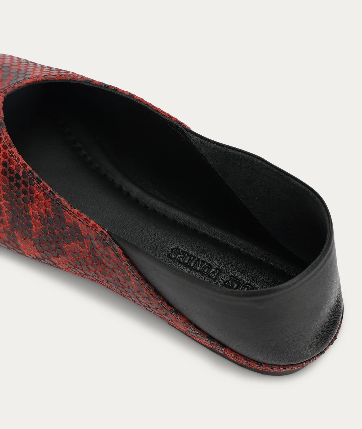 Deadly Ponies - Epona Flat - Magma Python