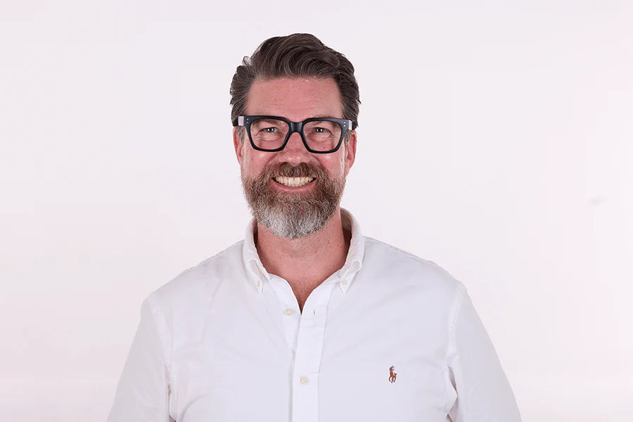 Daily Eyewear - 10am