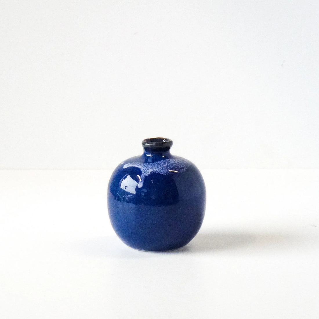Naibu - Blue Round Vase