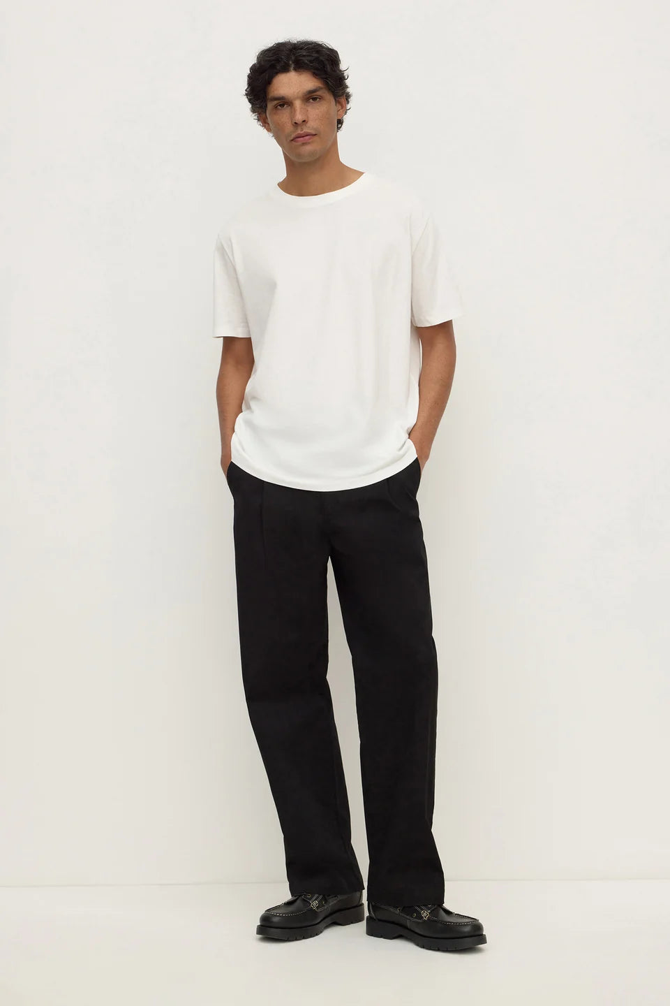 Assembly Label - Jonah Pleated Chino - True Black