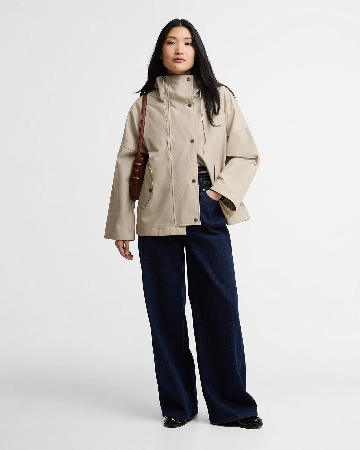 Barbour - Kingswood Showerproof Jacket - Light Sand/Navy Gingham