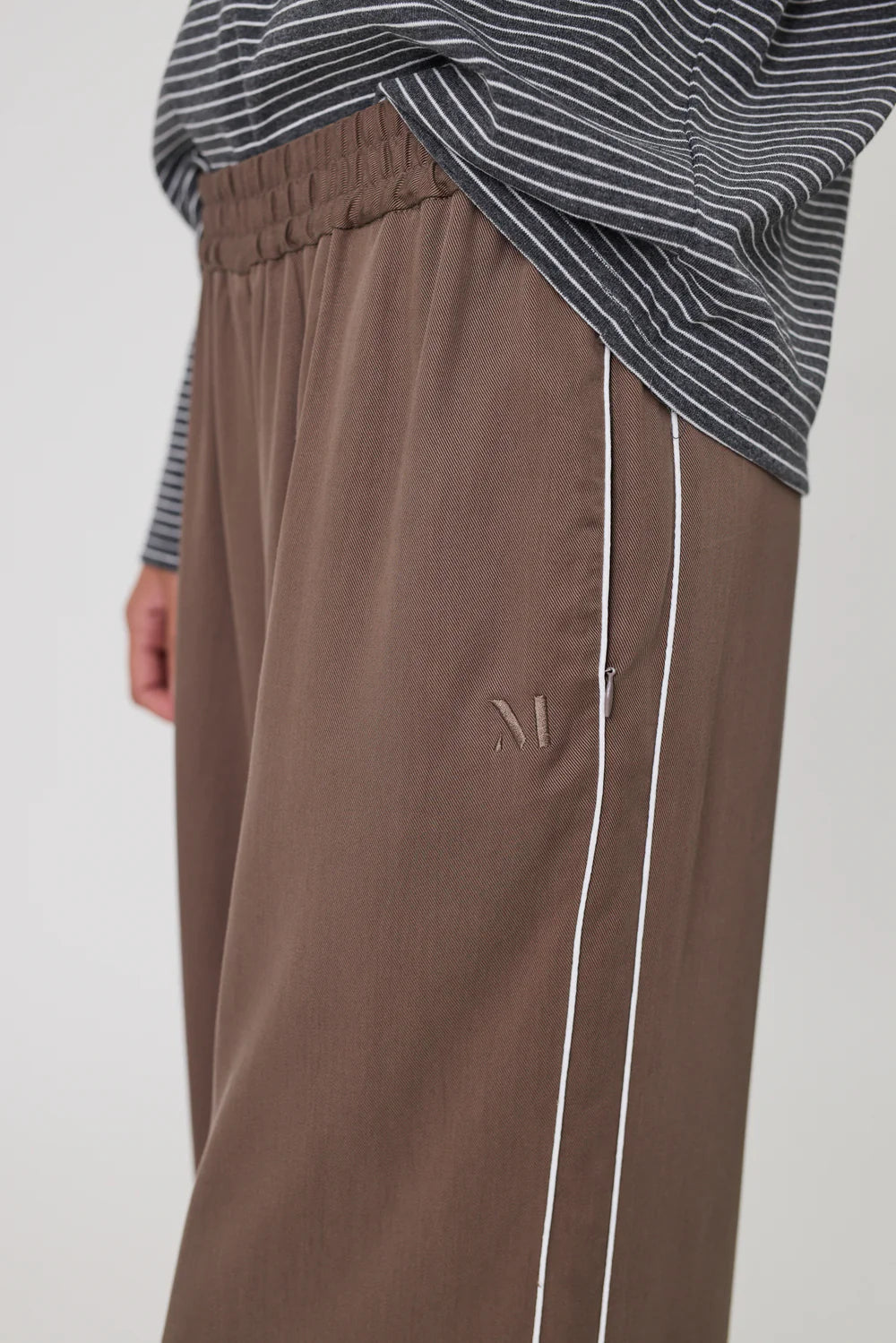 Marlow - Legion Side Stripe Pant - Mushroom
