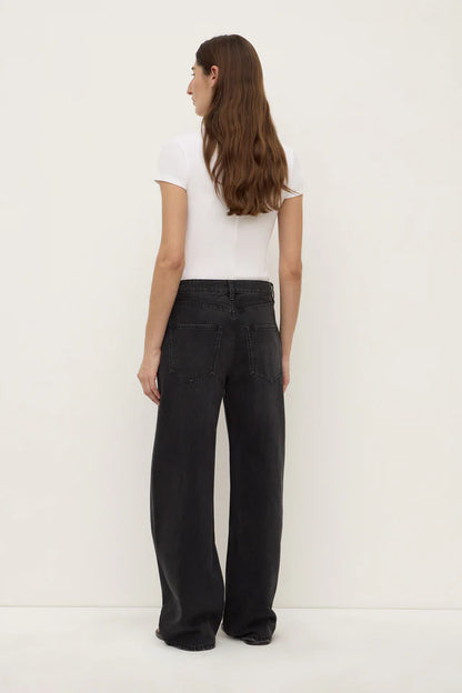 Assembly Label - Low Curve Mid Rise Jean - Faded Black