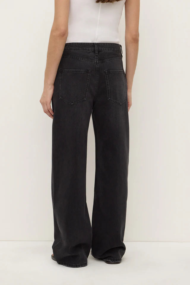 Assembly Label - Low Curve Mid Rise Jean - Faded Black