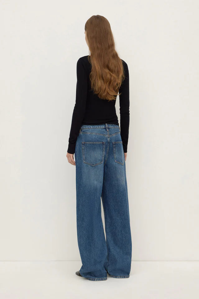Assembly Label - Low Curve Mid Rise Jean