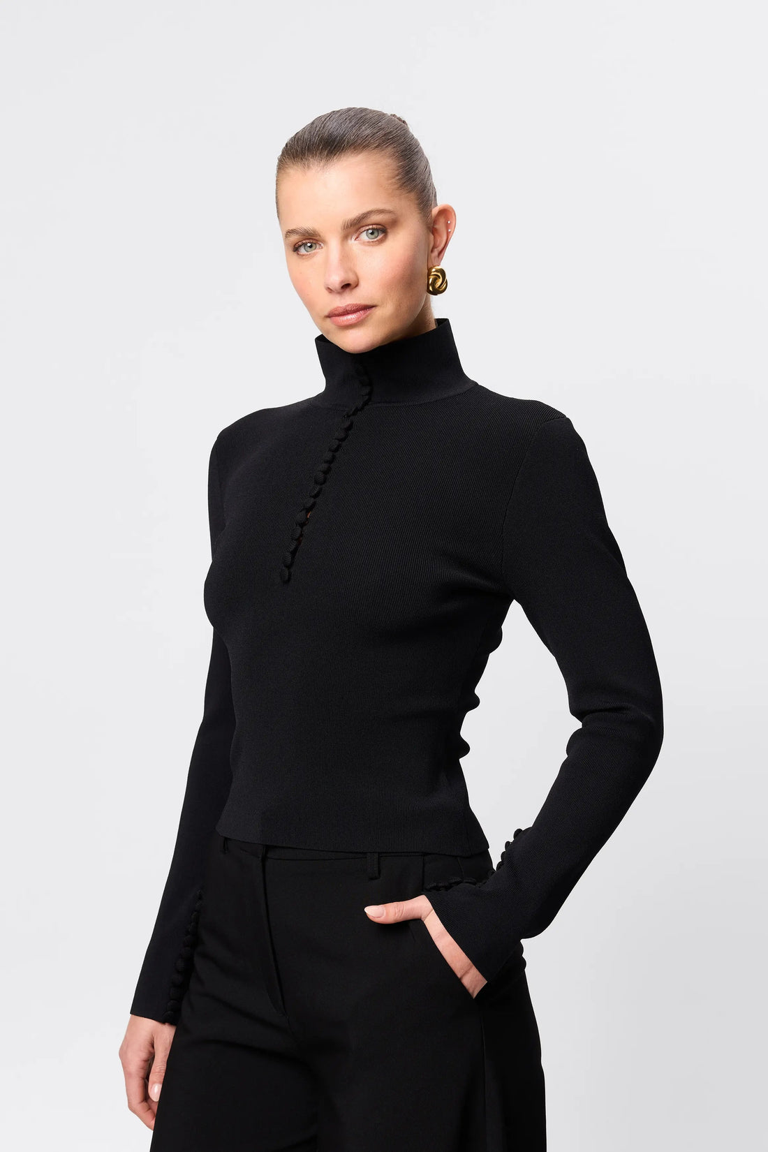 Mossman - Mayfair Long Sleeve Top - Black
