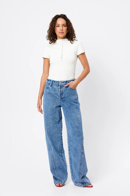 MOSSMAN - MAYFAIR SHORT SLEEVE TOP - WHITE