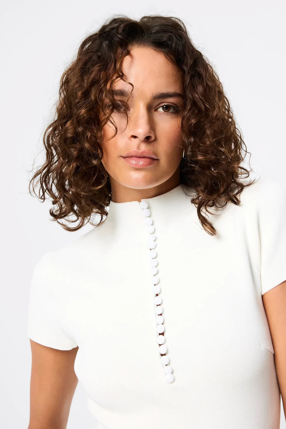 MOSSMAN - MAYFAIR SHORT SLEEVE TOP - WHITE
