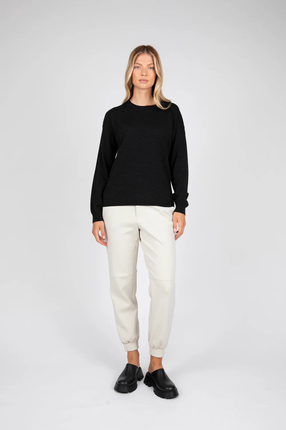 Marlow - Merino Crew Neck Knit Long Sleeve