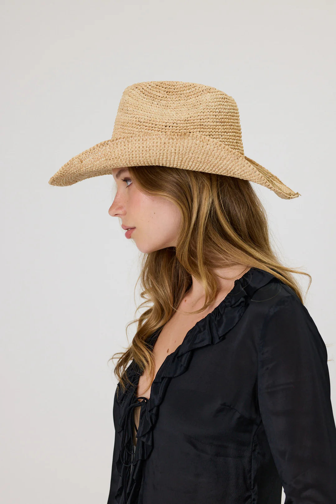Remain - Sara Hat - Natural With Shell