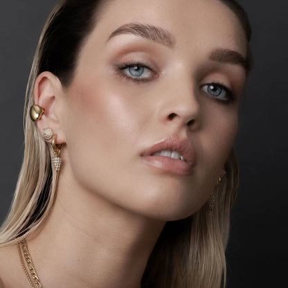 Silk &amp; Steel - Dynamic Ear Cuff