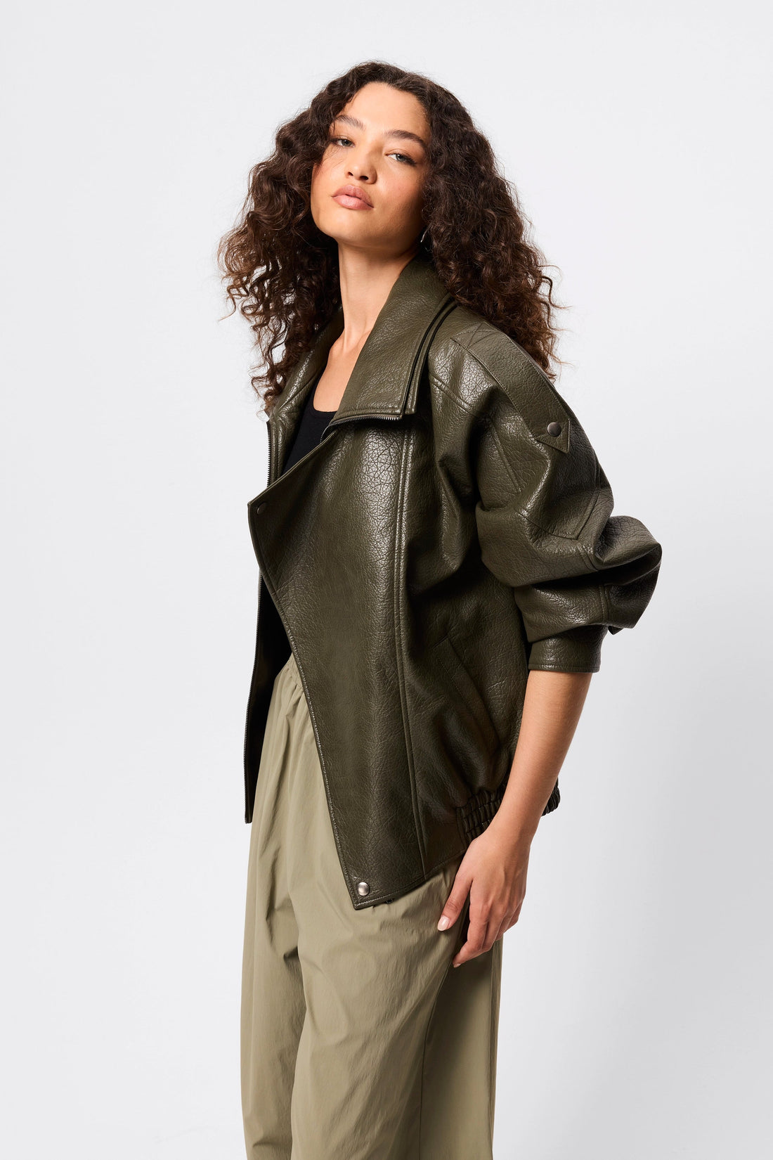 Mossman - Saxon Oversize Bomber - olive