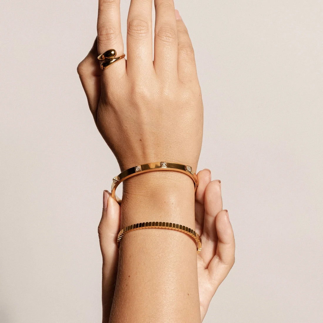 Silk &amp; Steel - Prism Bangle - Gold