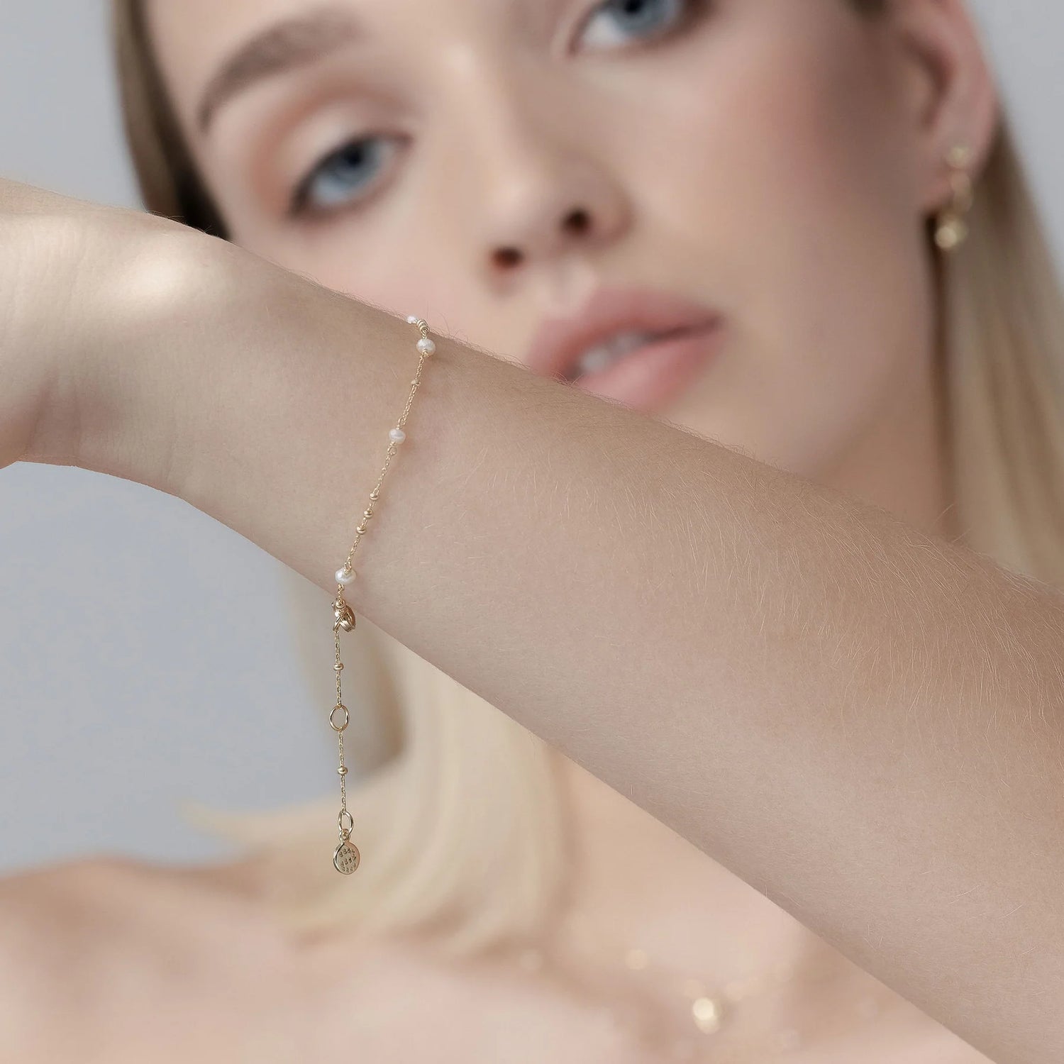 Silk &amp; Steel - Dotty Bracelet Pearl