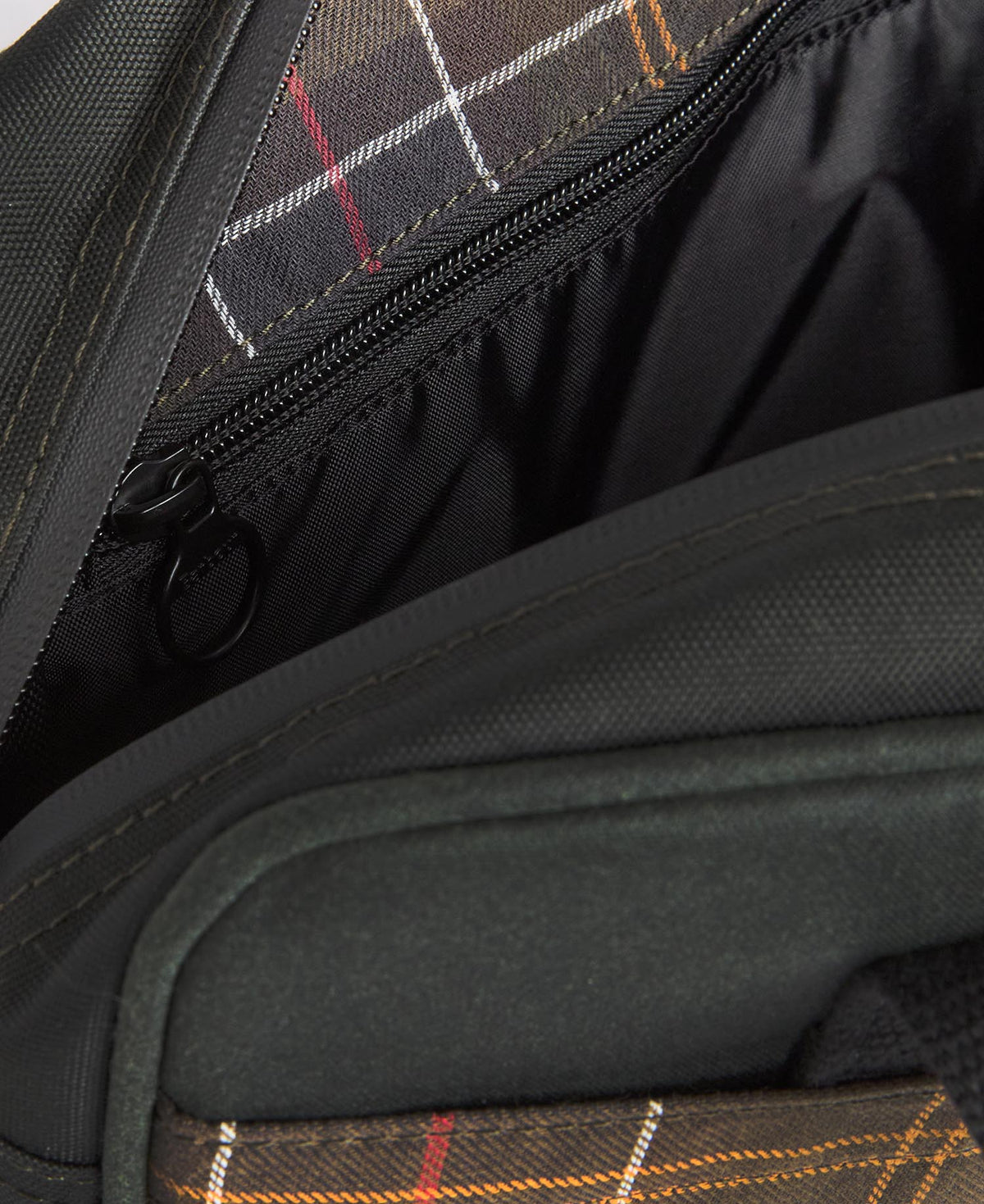 BARBOUR - FIELD WAX LAPTOP CROSSBODY BAG
