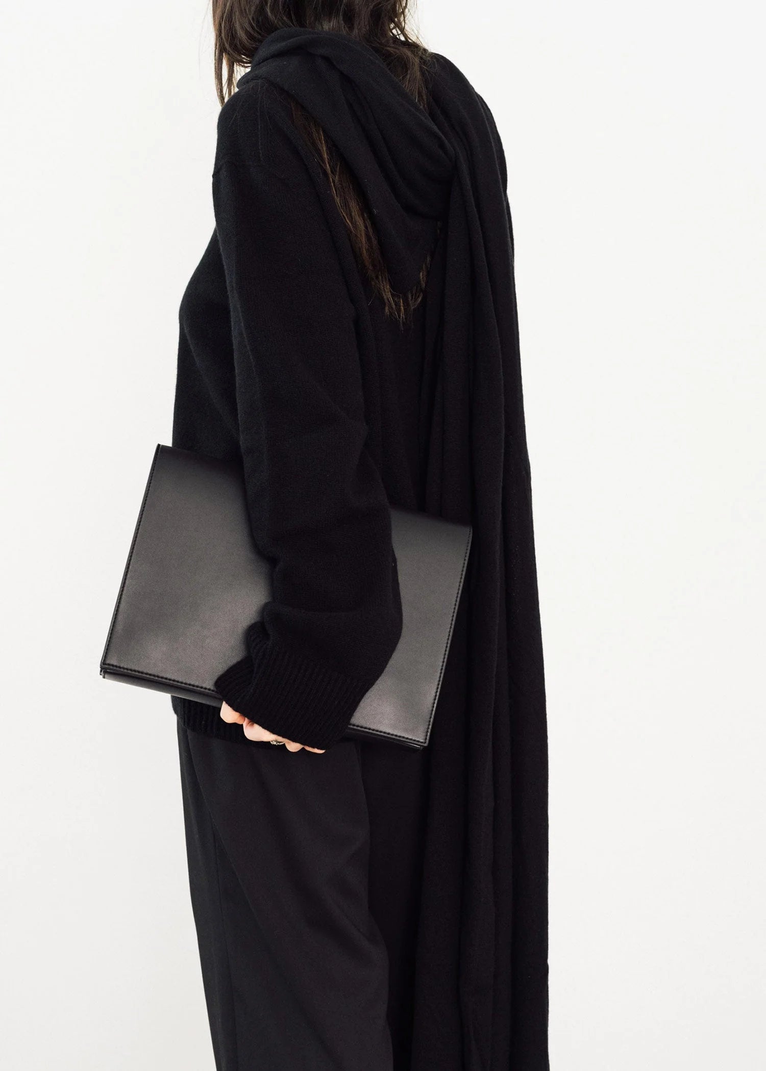 Yu Mei - Bolton Laptop Folio - Black Deer Nappa
