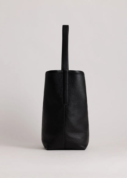 Yu Mei - Teresa Tote - Black Deer Nappa