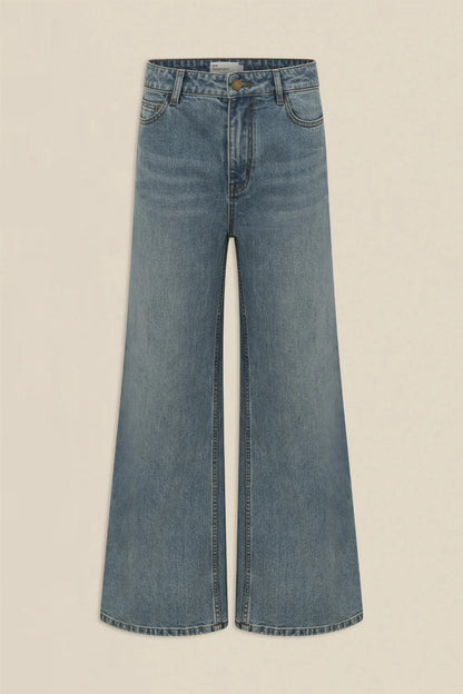 Zoe Kratzmann - Aura Jean - Mid Denim