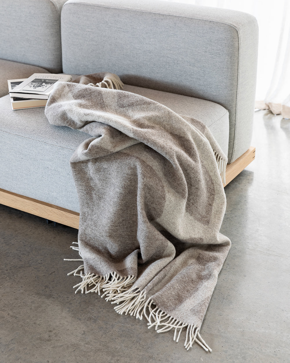 BAYA 100% Wool Throw Fawn