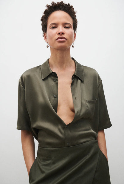 Silk Laundry - SHORT SLEEVE BOYFRIEND SHIRT 2.0 PINE