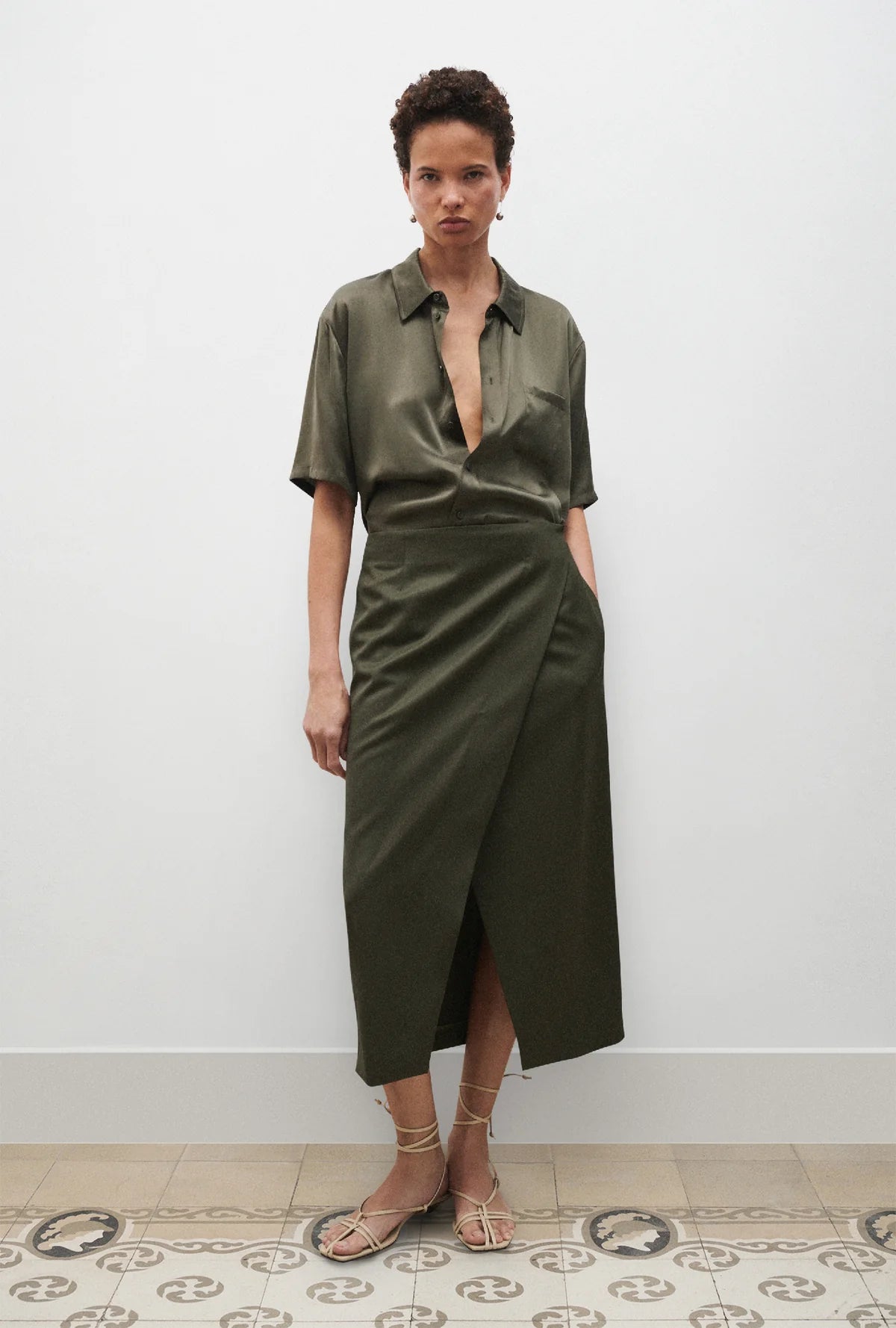 Silk Laundry - SHORT SLEEVE BOYFRIEND SHIRT 2.0 PINE