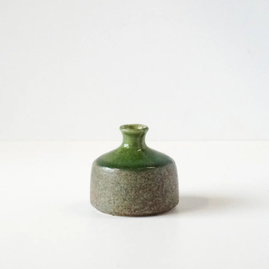 Naibu - Green Round Vase