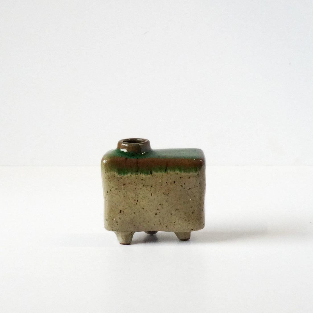 Naibu - Green Rectangle Vase
