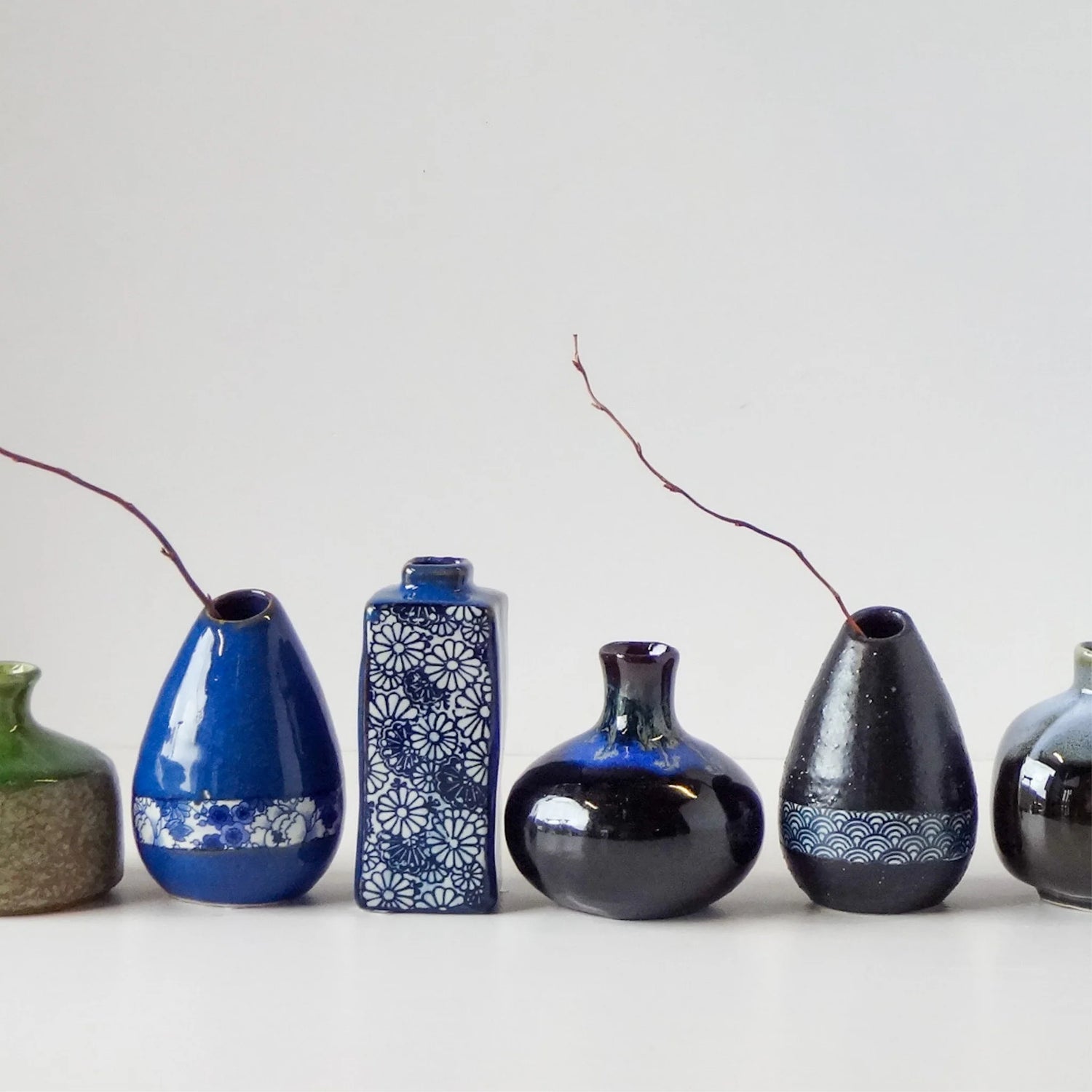 Naibu - Black with Blue Drip Vase