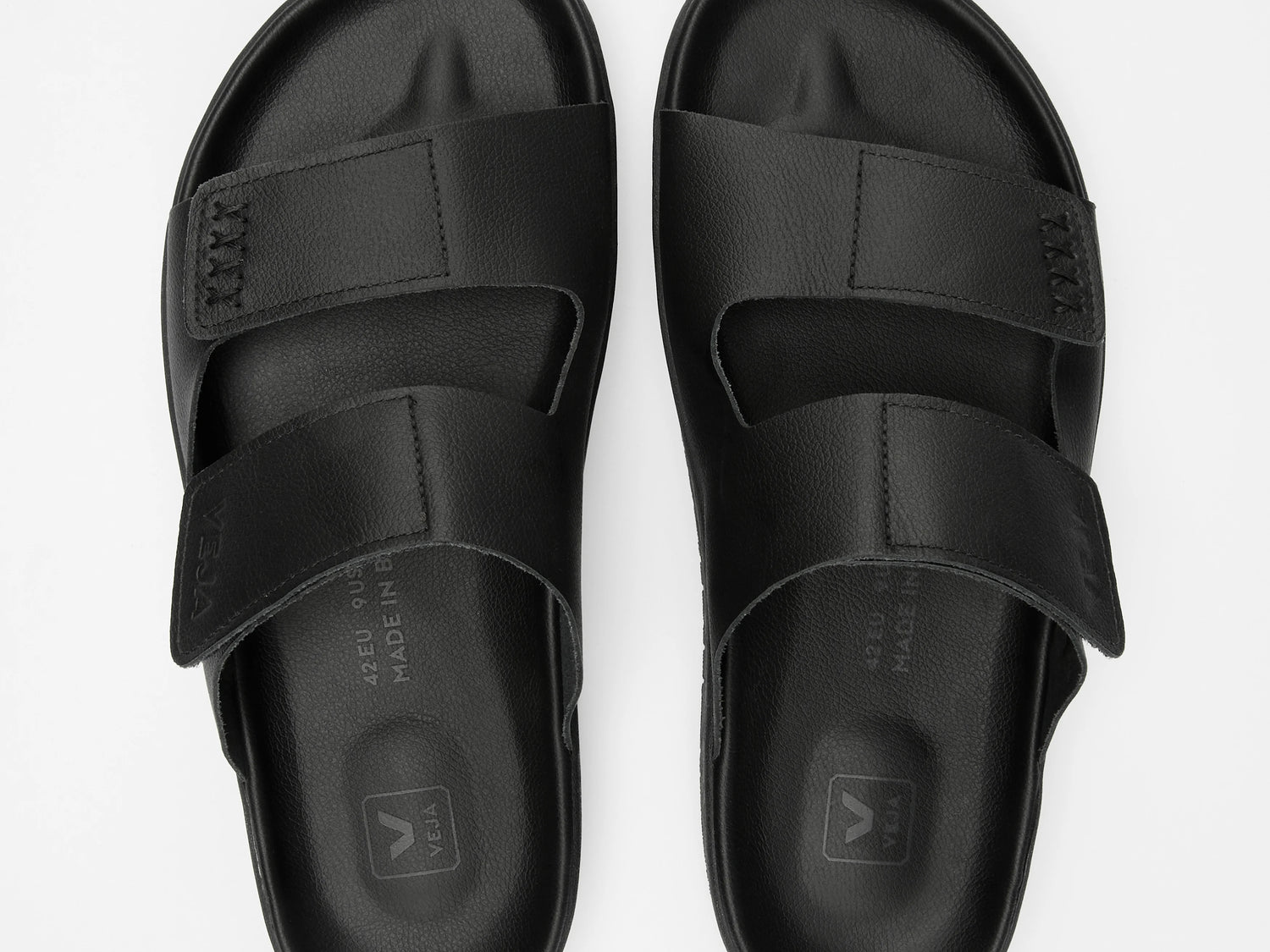 Veja - Enta Leather - Full Black